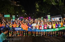 Plus de 10.000 coureurs dans les rues de la capitale pour le VPBank Hanoi Marathon 2022