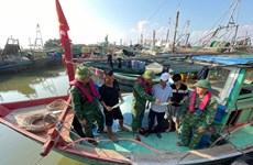 Les garde-frontières prennent des mesures pour empêcher la pêche INN