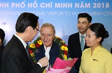 Hô Chi Minh-Ville accueille le visiteur étranger numéro 7 millions
