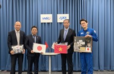 Le Vietnam reçoit des objets du Japon pour une exposition au musée du cosmos