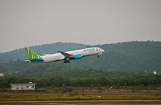 Bamboo Airways réalise un vol spécial pour ramener les citoyens européens chez eux