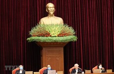 Le leader Nguyên Phu Trong préside la conférence nationale des cadres