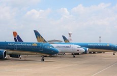 Deux aéroports au Centre suspendent leurs opérations en raison de la tempête Nangka