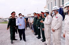 Le leader laotien est satisfait de la qualité de la construction de la Maison de l'AN