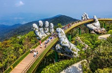 Le pont d'Or à Da Nang élu parmi les nouvelles merveilles du monde par Daily Mail 
