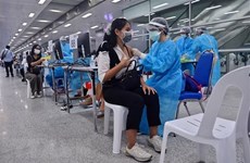 COVID-19: la Thaïlande assure que les expatriés auront accès à la vaccination