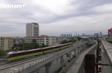 Premiers essais pour la section surélevée de la ligne de métro Nhon – gare de Hanoï