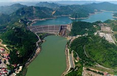 70 millions d'euros pour l'agrandissement de la centrale hydroélectrique de Hoa Binh