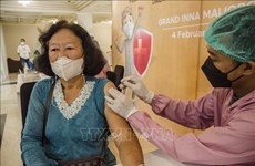 L'Indonésie accélère sa campagne de vaccination pour repousser la vague Omicron 