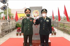 Le 7e échange d'amitié de la défense frontalière Vietnam-Chine