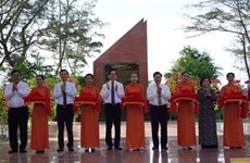 Le vice-PM Pham Binh Minh à l'inauguration du projet de rénovation du cimetière Hang Keo
