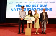 Vu Cát Tuong Linh remporte le Concours d’éloquence en français 2023
