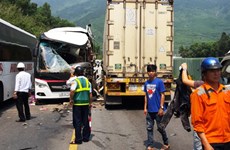 Un accident sur la route menant au tunnel de Hai Van fait 13 blessés