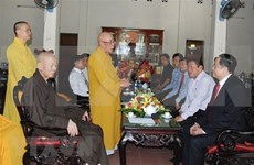 Naissance de Bouddha: Le président du CC du FPV formule les vœux aux bouddhistes de Quang Tri