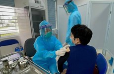 COVID-19: Hanoï nécessite plus de 1.000 milliards de dongs pour vacciner tous ses habitants
