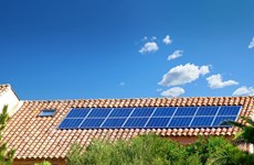 Pourquoi les investisseurs étrangers s'intéressent-ils à la production de toitures photovoltaïques? 