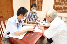 Près de 3 millions de personnes et de foyers à Hanoï reçoivent une aide sociale