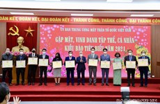 Des Viet kieu ayant d’importantes contributions à la prévention du COVID-19 à l’honneur