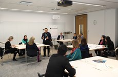 Table ronde sur la coopération Vietnam – Royaume-Uni dans l’éducation