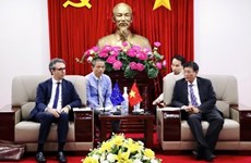Une délégation de l'UE au Vietnam sonde les opportunités d'investissement à Binh Duong