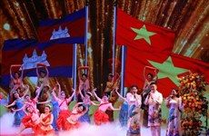 Activités célébrant des 50 ans l'établissement des relations diplomatiques Vietnam-Cambodge