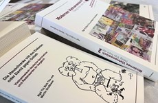 Trois livres bilingues allemand-vietnamien présentés à Berlin