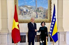 La Bosnie-Herzégovine impressionnée par les réalisations économiques du Vietnam