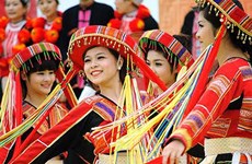 Bientôt le Festival de défilé des costumes traditionnels des minorités ethniques du Vietnam