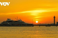 La Baie d’Ha Long figure parmi les quatre plus beaux lieux au monde pour admirer le lever de soleil