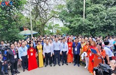 Les Viet- kieu de 23 pays célèbrent la fête des rois Hung 2023