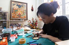 Application de la peinture "Hoa kim sa" dans l'art contemporain