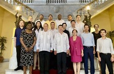 Le Vietnam renforce une amitié particulière avec Cuba
