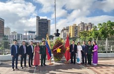 Les 76 ans de l'Armée populaire du Vietnam célébrés au Venezuela