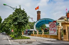 Covid-19 : Hanoi autorise la réouverture de certains services
