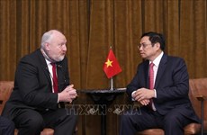 Le Vietnam continuer de favoriser les investissements étrangers à long terme sur son sol