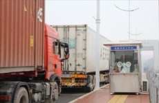 Suspension de l’accueil des véhicules transportant des fruits frais à des postes frontaliers 