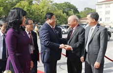 Le Premier ministre Pham Minh Chinh se rend à la Faculté de médecine de Hanoi
