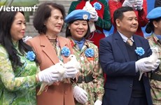 Aspiration de la paix : histoire sur la personnalité et l’intelligence des femmes vietnamiennes 