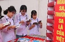 Thai Binh : Ouverture de la Journée du livre et de l'exposition sur Hoàng Sa et Truong Sa