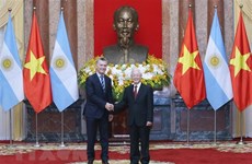 Le Vietnam et l’Argentine signent des documents de coopération 