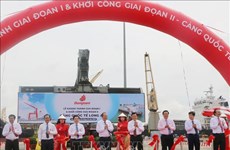 Inauguration de la phase 1 du port international de Long An 