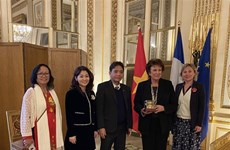 La France prête à travailler avec le Vietnam pour restaurer des vestiges de l'architecture coloniale