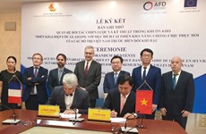 Le ministère de la Construction et l'AFD s’associent pour soutenir la résilience du Vietnam