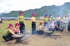 Une nouvelle fête du riz attire les visiteurs à Son La