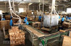Les entreprises de bois et de meubles exhortées à utiliser le commerce électronique pour dynamiser leurs exportations