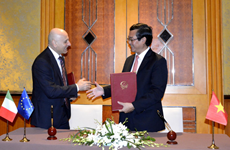 Le Vietnam et l’Italie signent une coopération en matière d'éducation pour la période 2019-2022