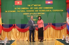 Vietnam et Cambodge cherchent des moyens de renforcer leurs relations bilatérales