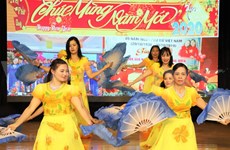 Les Vietnamiens à Macau (Chine) célèbrent le Nouvel An 2020