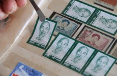 Collection de timbres sur le Président Hô Chi Minh
