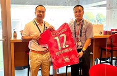 Le club japonais Cerezo Osaka veut renforcer sa coopération avec les clubs de football vietnamiens